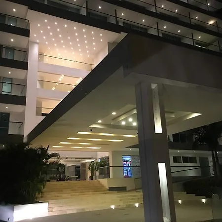 Condo-Hotel Seaway 935 Cartagena